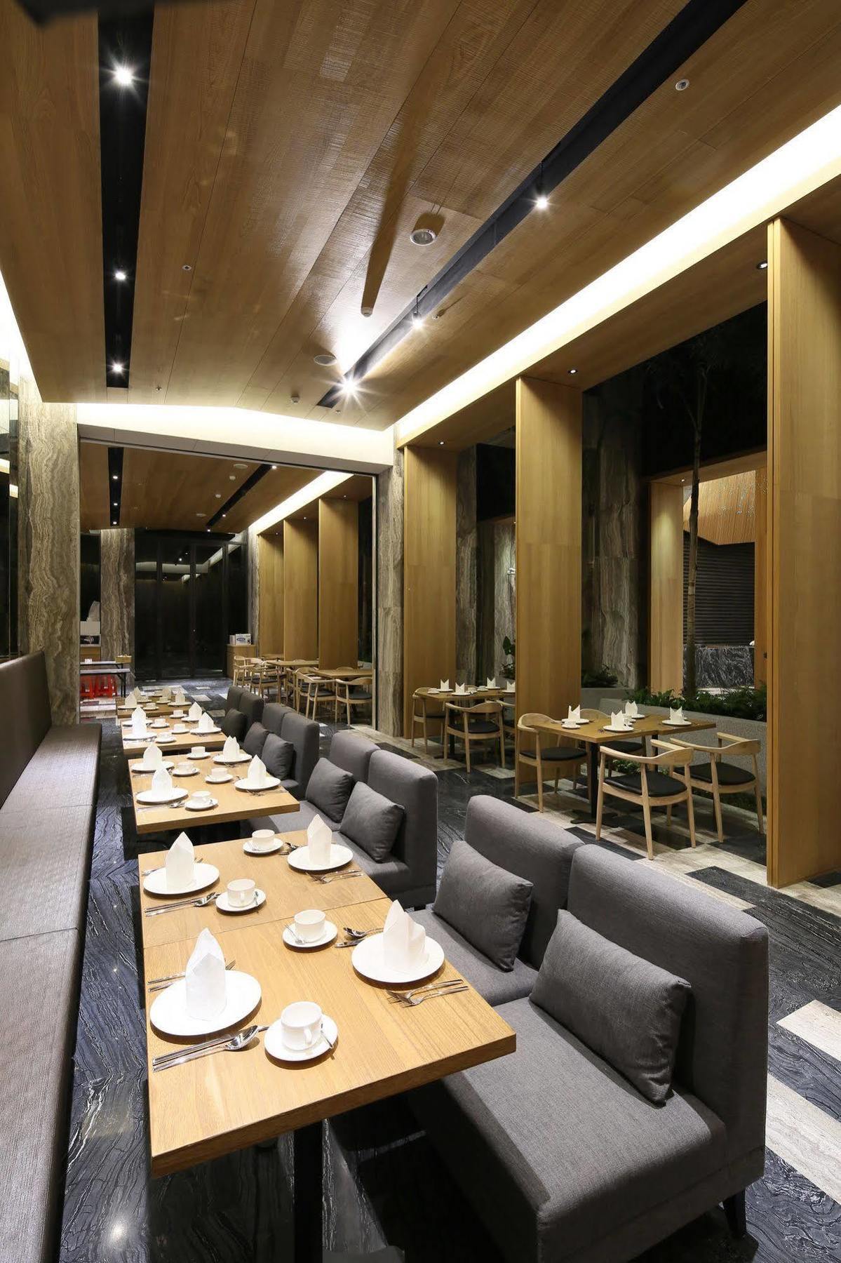 South Urban Hotel Csiaji Kültér fotó